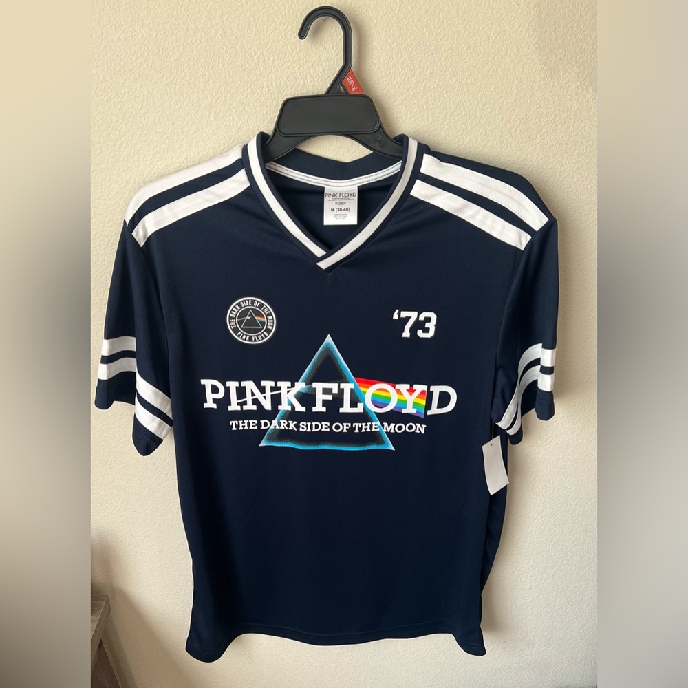 Pink Floyd Dark Side Of The Moon Jersey Tee Size: Men’s M  (38-40)